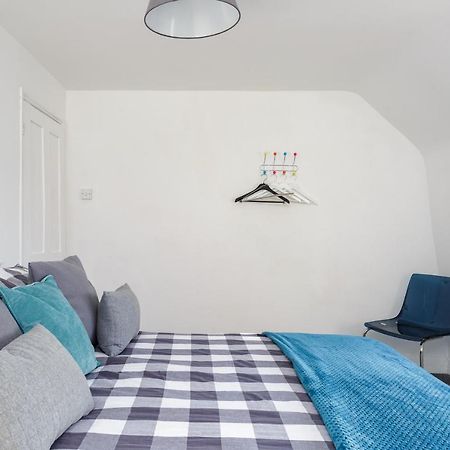 At The Heart & Soul Of Southsea Apartment Portsmouth Exterior photo
